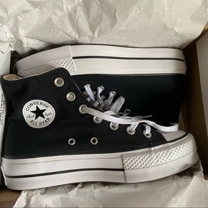 Platform CONVERSE